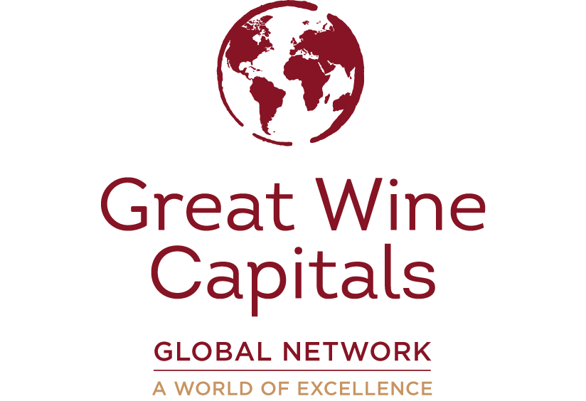 Logo GWC with link to their website